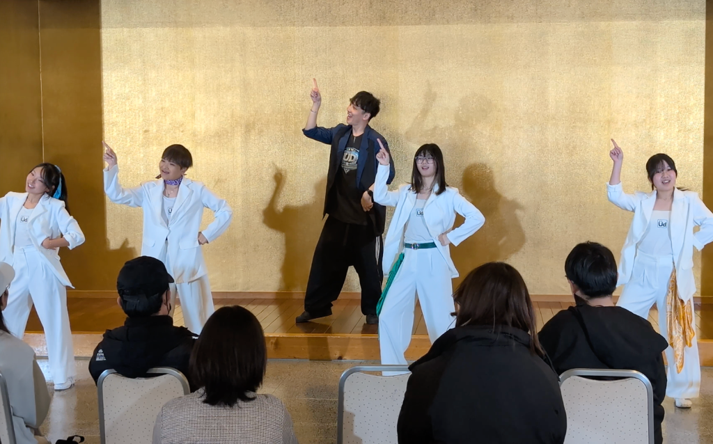 手話ダンスパフォーマンス